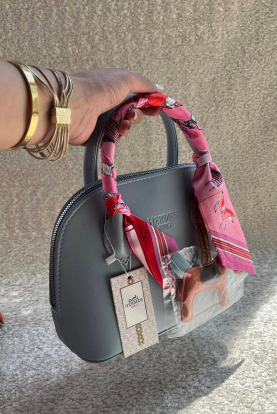 کیف دخترانه دستی / دوشی مدل نیم گرد طرح هرمس (hermes) جنس چرم مصنوعی خارجی