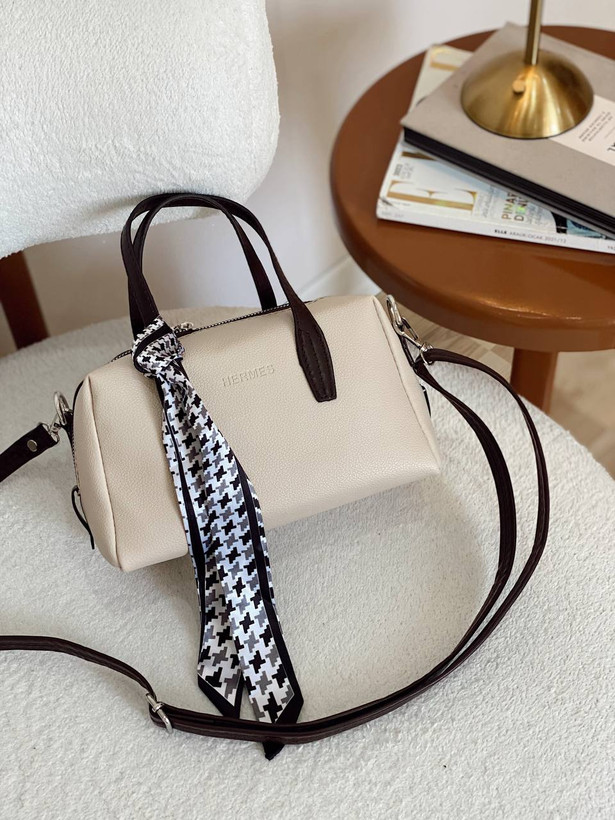 کیف دخترانه دستی / دوشی جنس چرم مصنوعی طرح هرمس (Hermes)