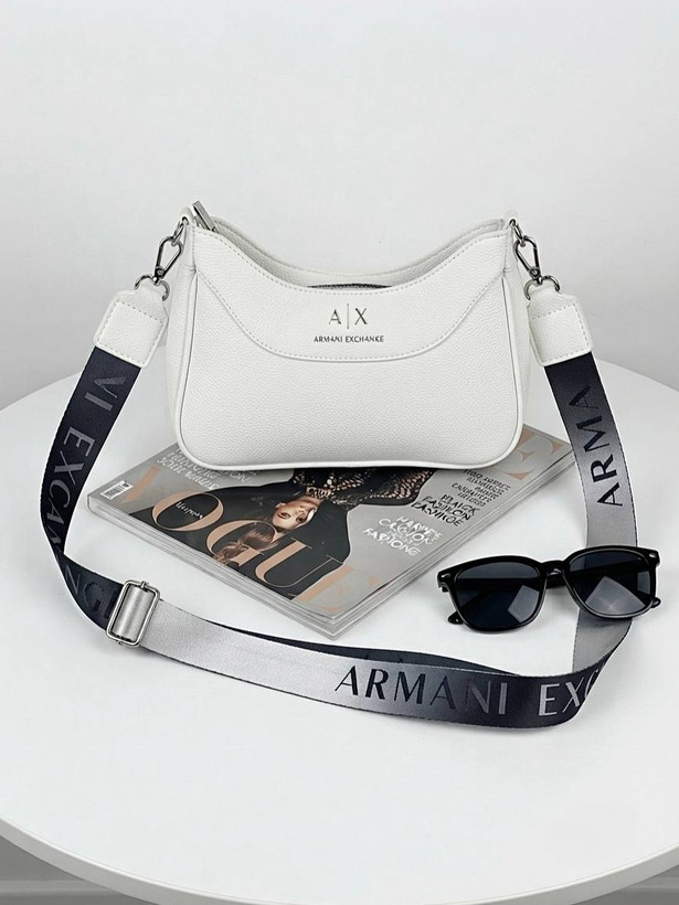 کیف زنانه دوشی جنس چرم مصنوعی شرانگ برند Armani