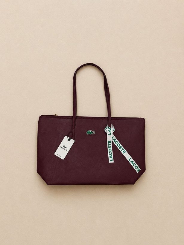 کیف زنانه دسته دار برند Lacoste جنس چرم مصنوعی