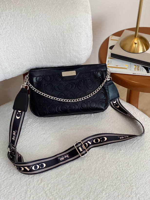 کیف دخترانه Coach پلاکدار جنس چرم مصنوعی خارجی