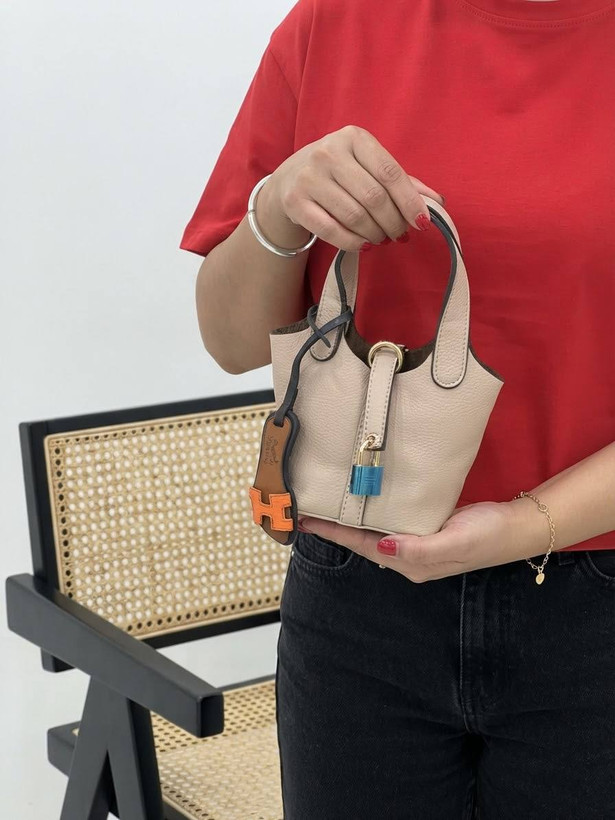 کیف دخترانه مدل دستی دوشی جنس چرم مصنوعی خارجی طرح هرمس Hermes