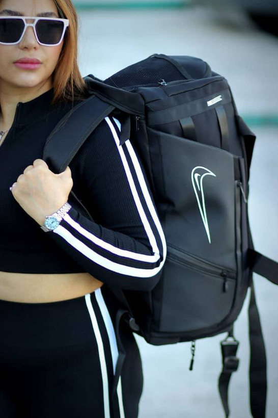 ساک ورزشی ۳ کاره دستی/دوشی/کوله مدل تفکیک جا کفشدار طرح نایک (Nike) جنس برزنتی ضدآب