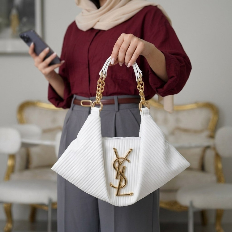 کیف دخترانه مدل قایقی شُل برند وای اس ال YSL جنس چرم مصنوعی خارجی