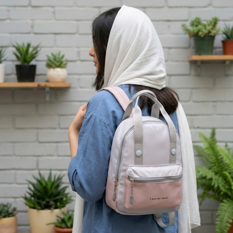 کوله پشتی فانتزی مدل دکمهدار جنس پارچهای وارداتی