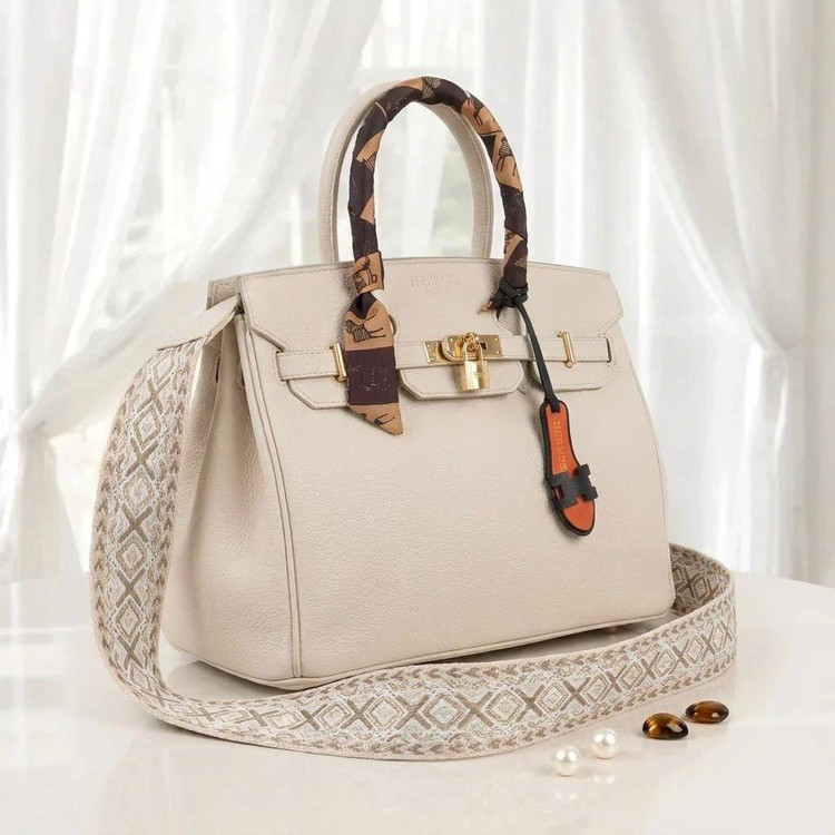 کیف زنانه دستی / دوشی مدل جلوقفل طرح هرمس (Hermes) جنس چرم مصنوعی خارجی