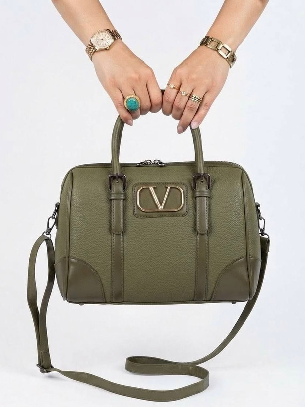 کیف زنانه دستی و دوشی مدل جلو دوبند طرح ولنتینو (Valentino) جنس چرم مصنوعی شرانگ
